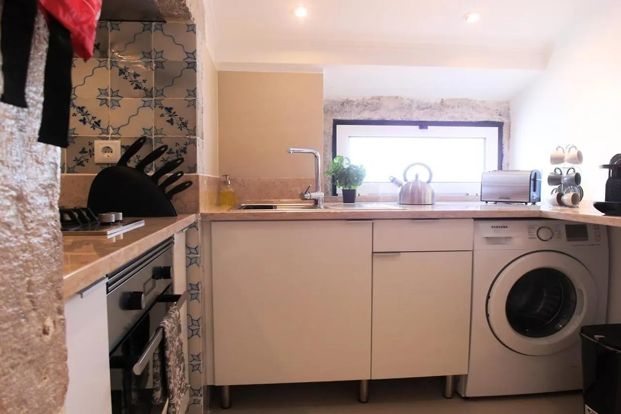 Alfamasweethome 1 Lisbona 2*,  Portogallo